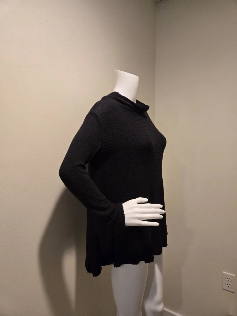 Free People Love Split Tunic Oversize Pullover Sweater Black XS